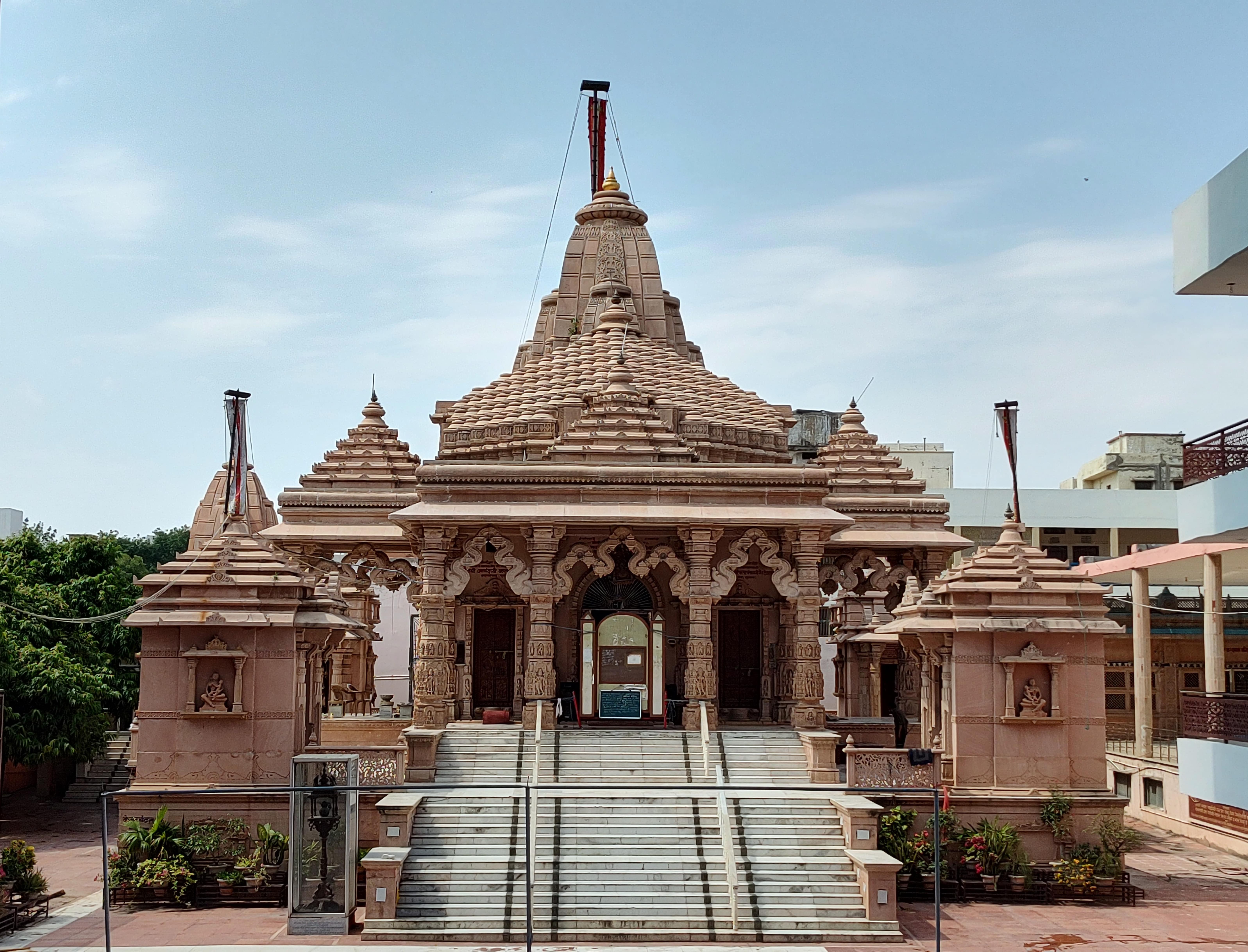 Parshvanath Digambar Jain Temple, Bhelupur