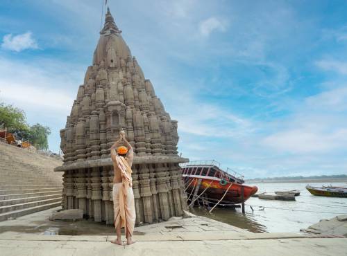Ratneshwar Mahadev Temple – Kashi Karvat